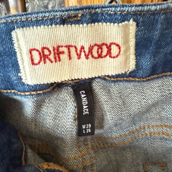 DRIFTWOOD Candace Cropped Denim Jeans with Floral Embroidery and Scalloped Hems - Picture 2 of 5